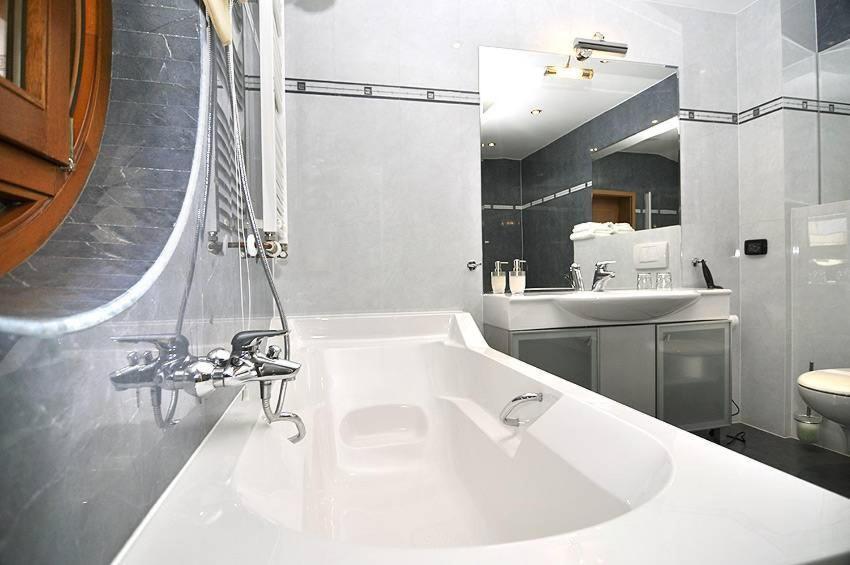 Villa Vitoria Giroc Kamer foto
